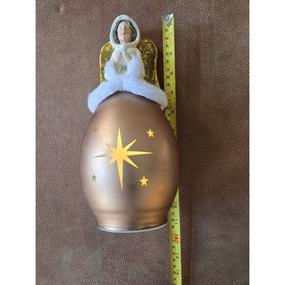 Vintage Angel-Lit Gold Figurine With Star Design & LED Light-Up Base - Picture 6 of 6